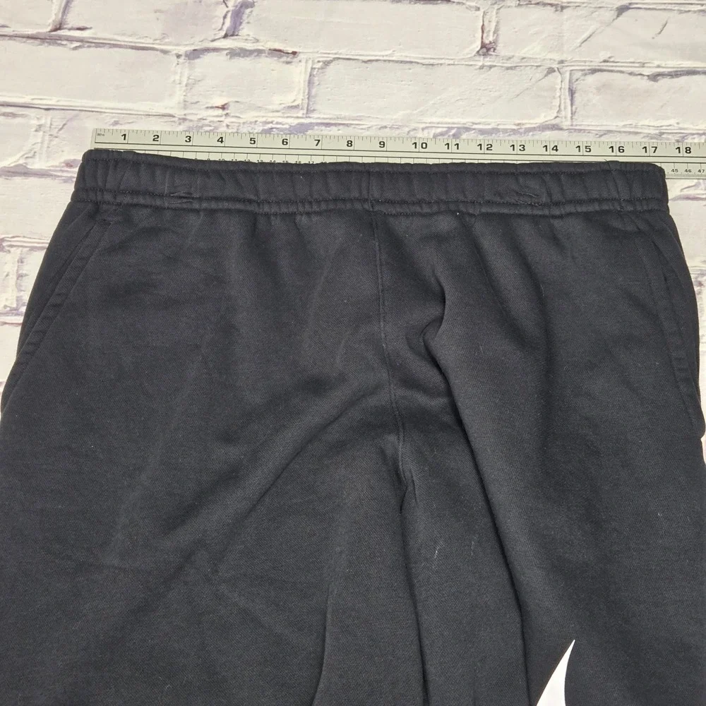 Nike Fleece Shorts Black Oversized Swoosh Logo Athletic Gym Mens 2XL BV2721-010